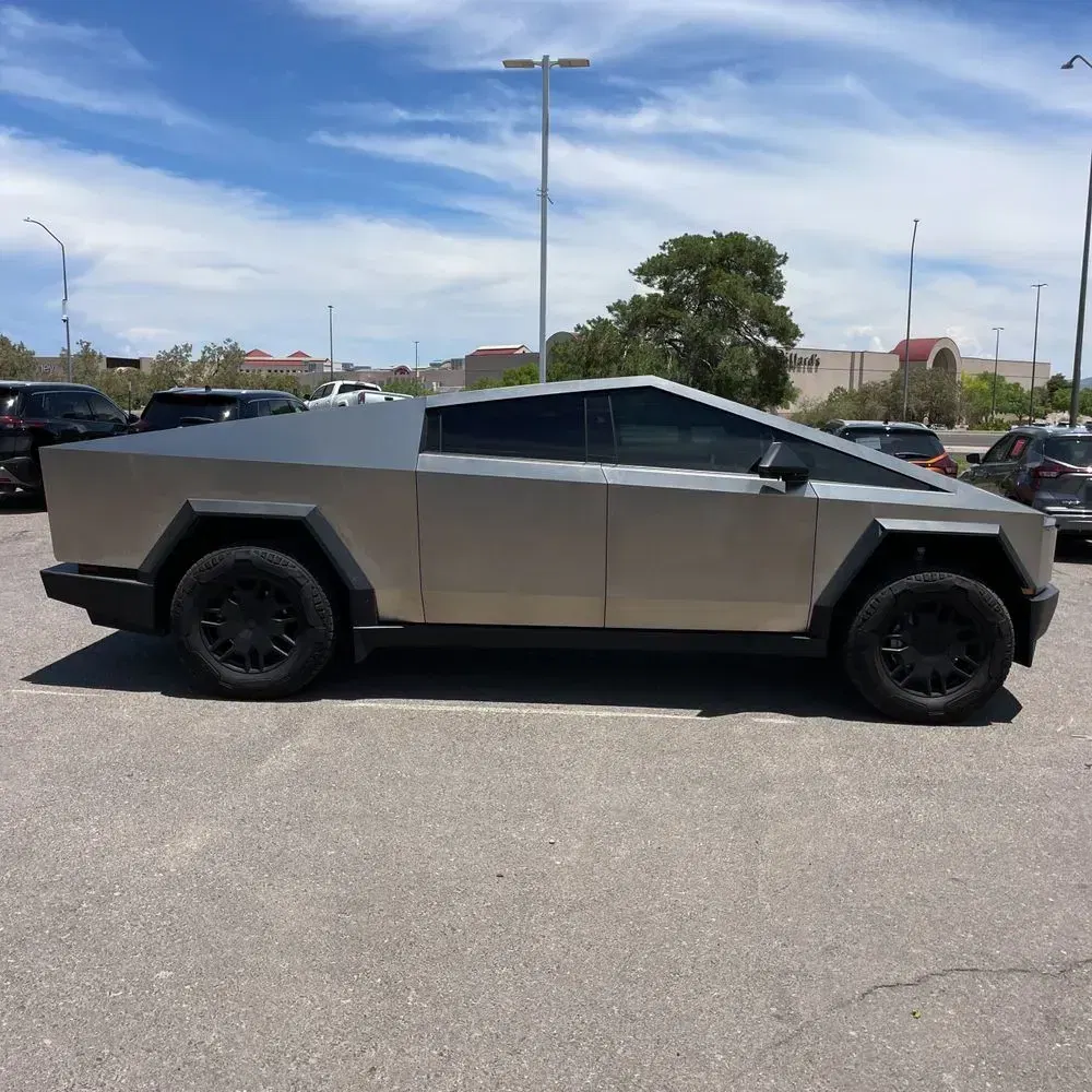 2024 Tesla Cybertruck Base