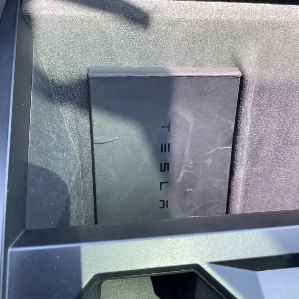 2024 Tesla Cybertruck Base