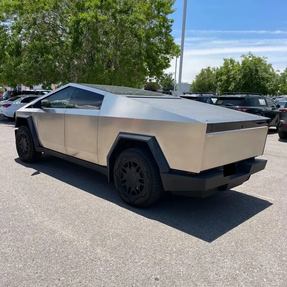 2024 Tesla Cybertruck Base