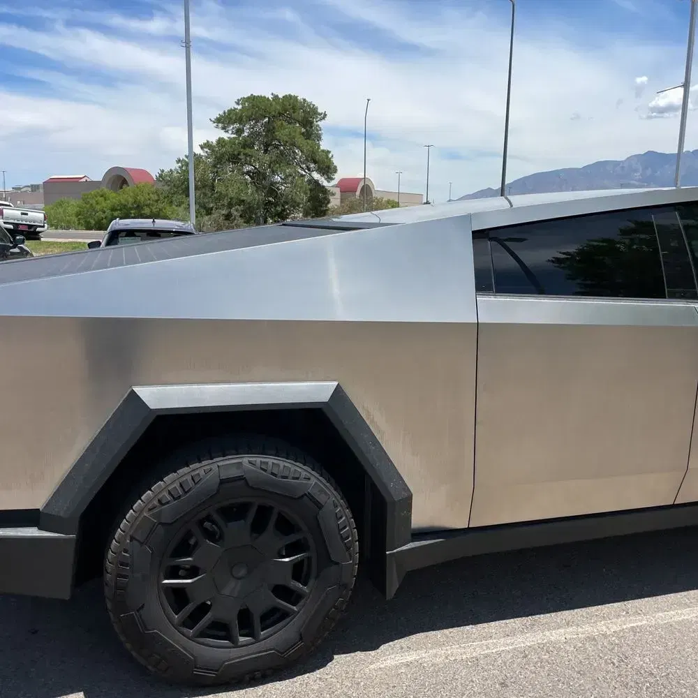 2024 Tesla Cybertruck Base
