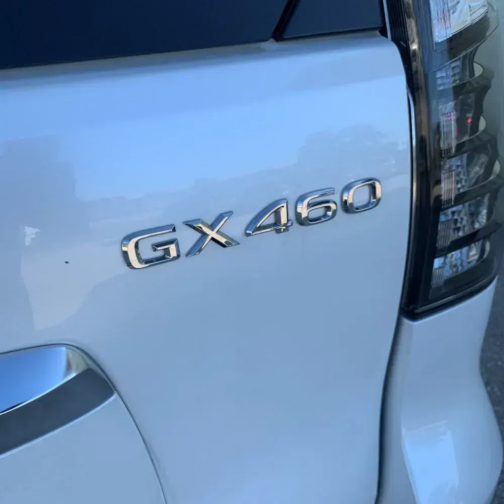 2023 Lexus GX 460 Base