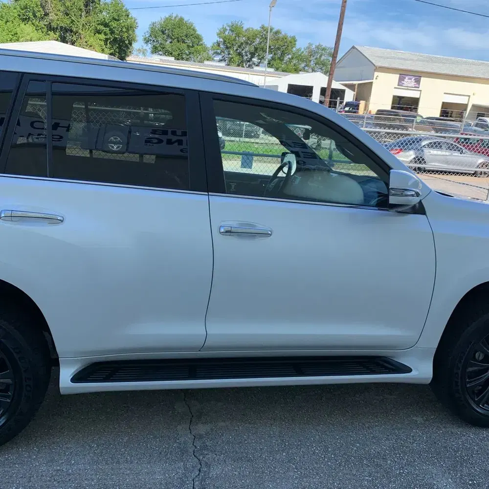 2023 Lexus GX 460 Base