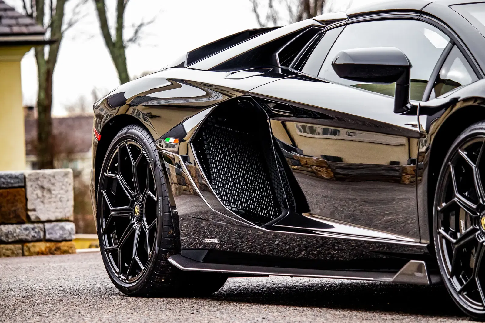 2022 Lamborghini Aventador LP 780-4 Ultimae Roadster