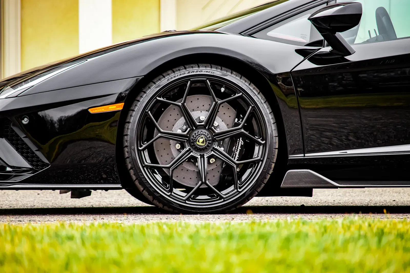 2022 Lamborghini Aventador LP 780-4 Ultimae Roadster