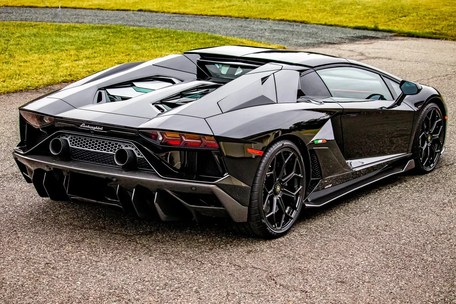 2022 Lamborghini Aventador LP 780-4 Ultimae Roadster