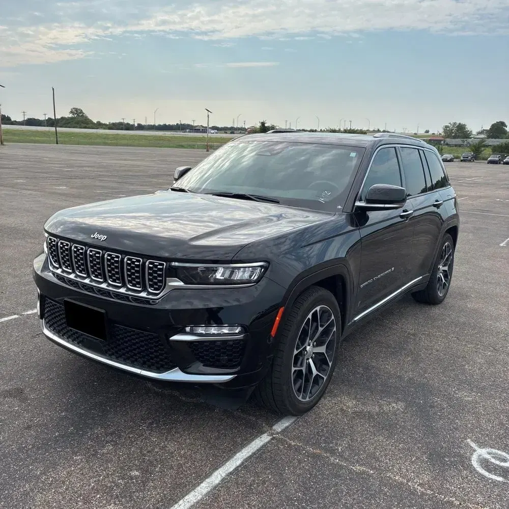 2023 Jeep Grand Cherokee Summit Reserve