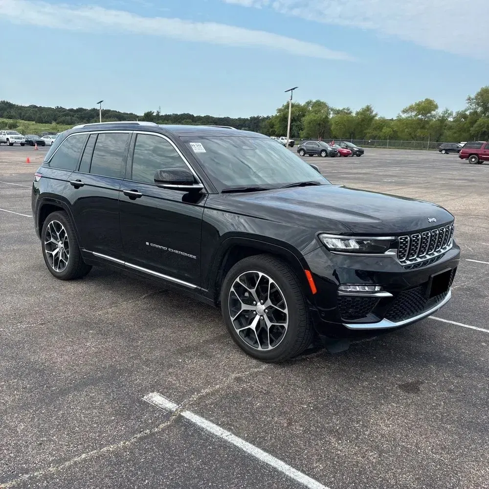 2023 Jeep Grand Cherokee Summit Reserve