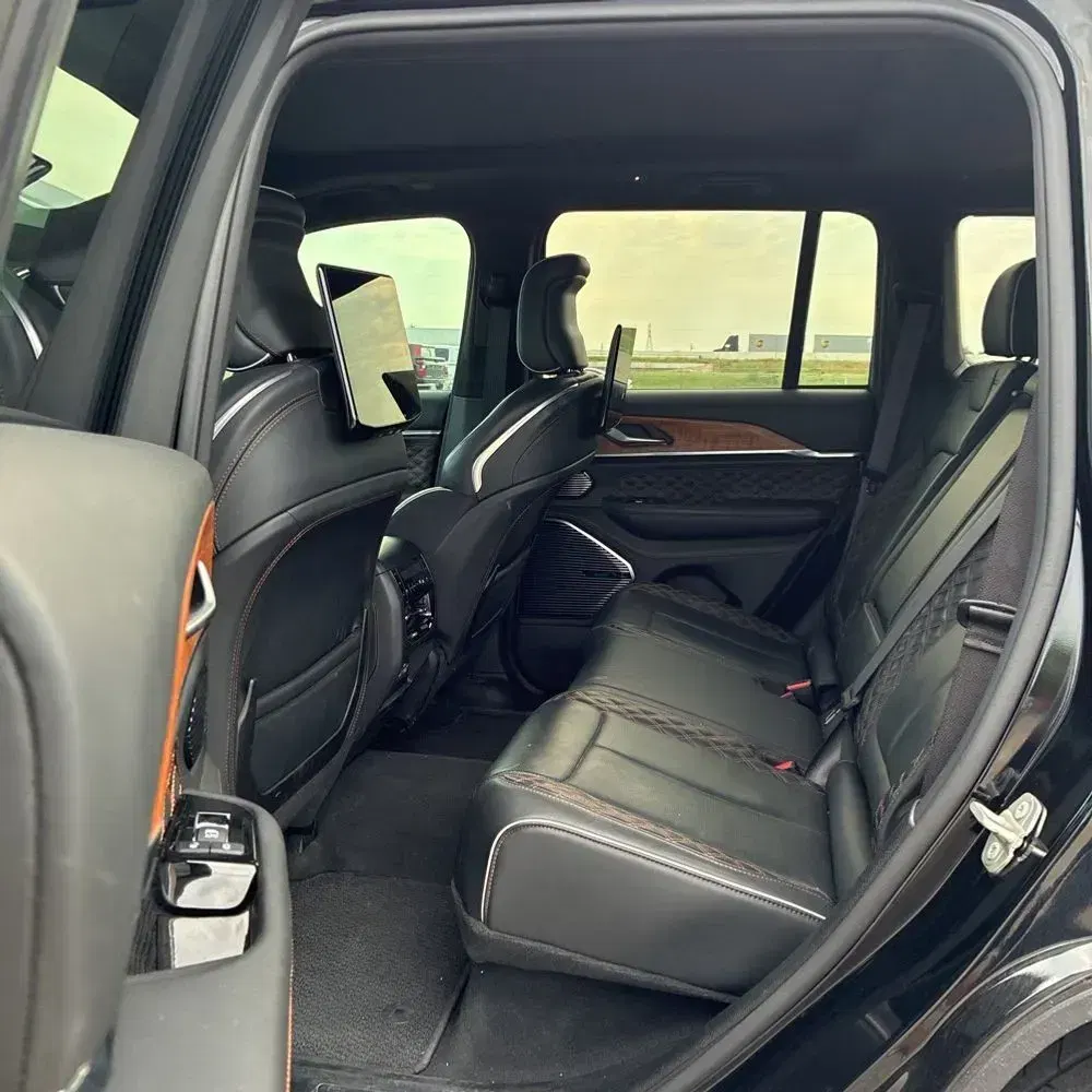 2023 Jeep Grand Cherokee Summit Reserve