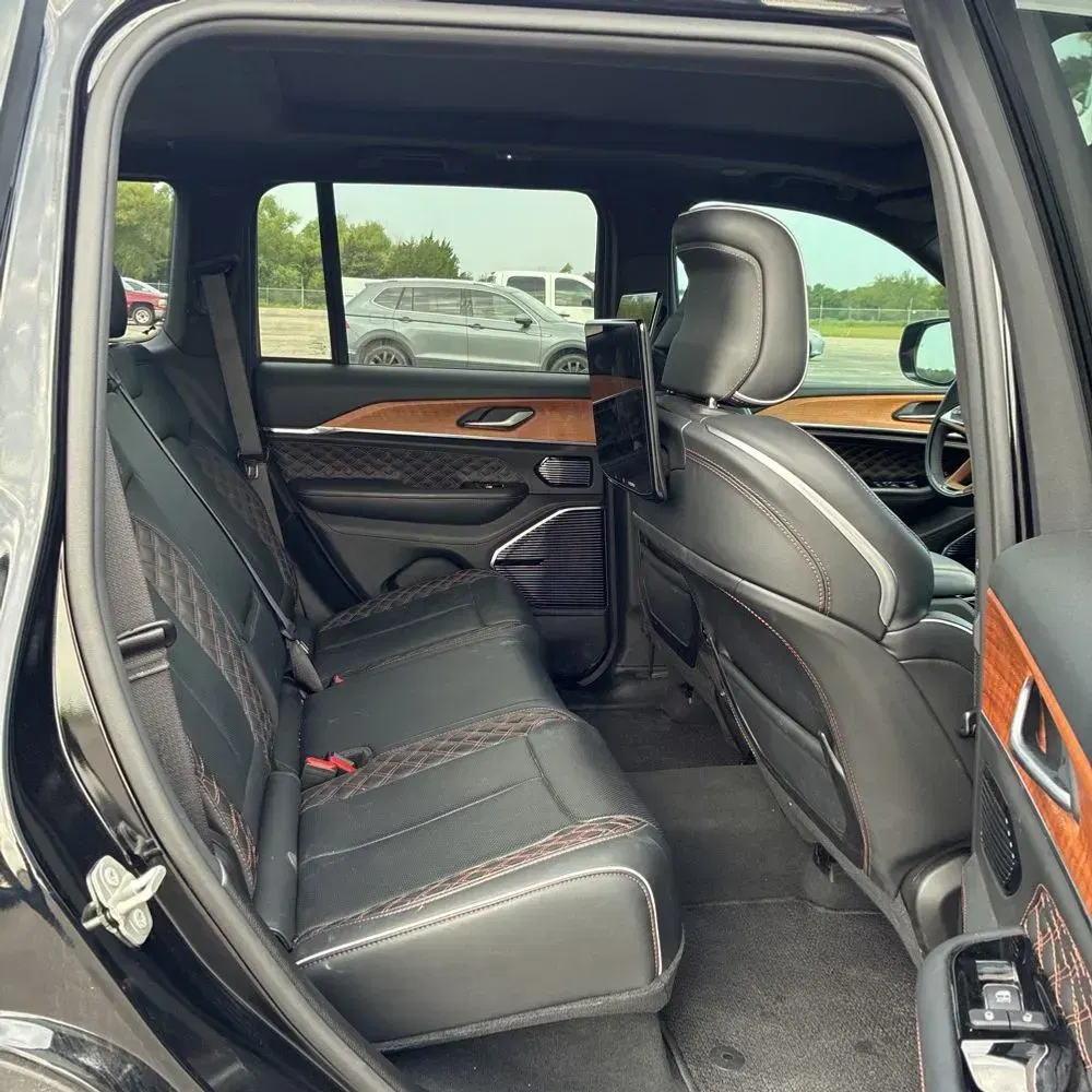 2023 Jeep Grand Cherokee Summit Reserve