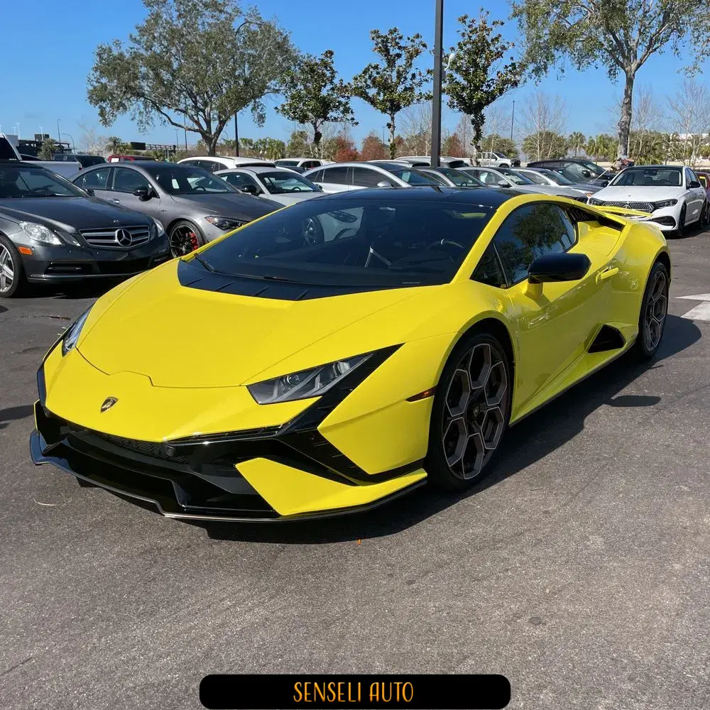 2023 Lamborghini Huracan Tecnica