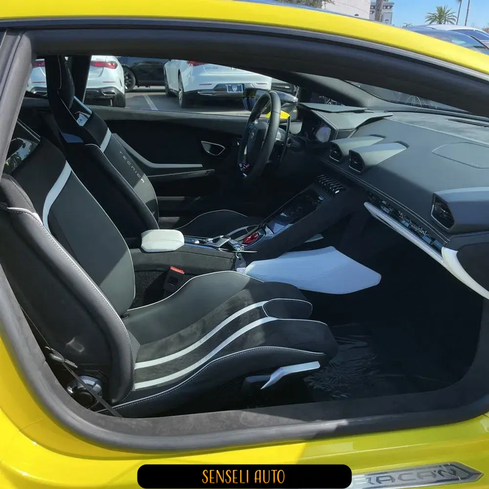 2023 Lamborghini Huracan Tecnica