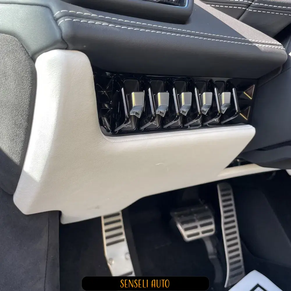 2023 Lamborghini Huracan Tecnica