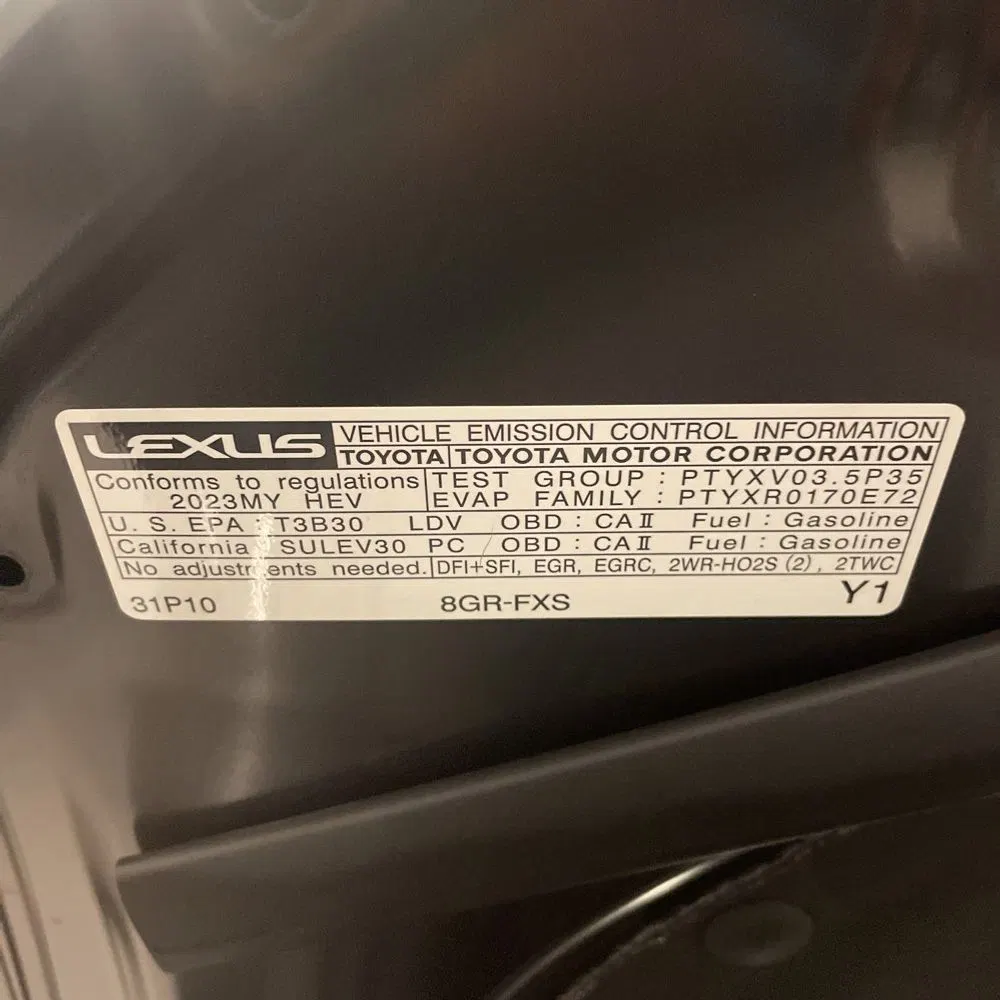 2023 Lexus LS 500h Base