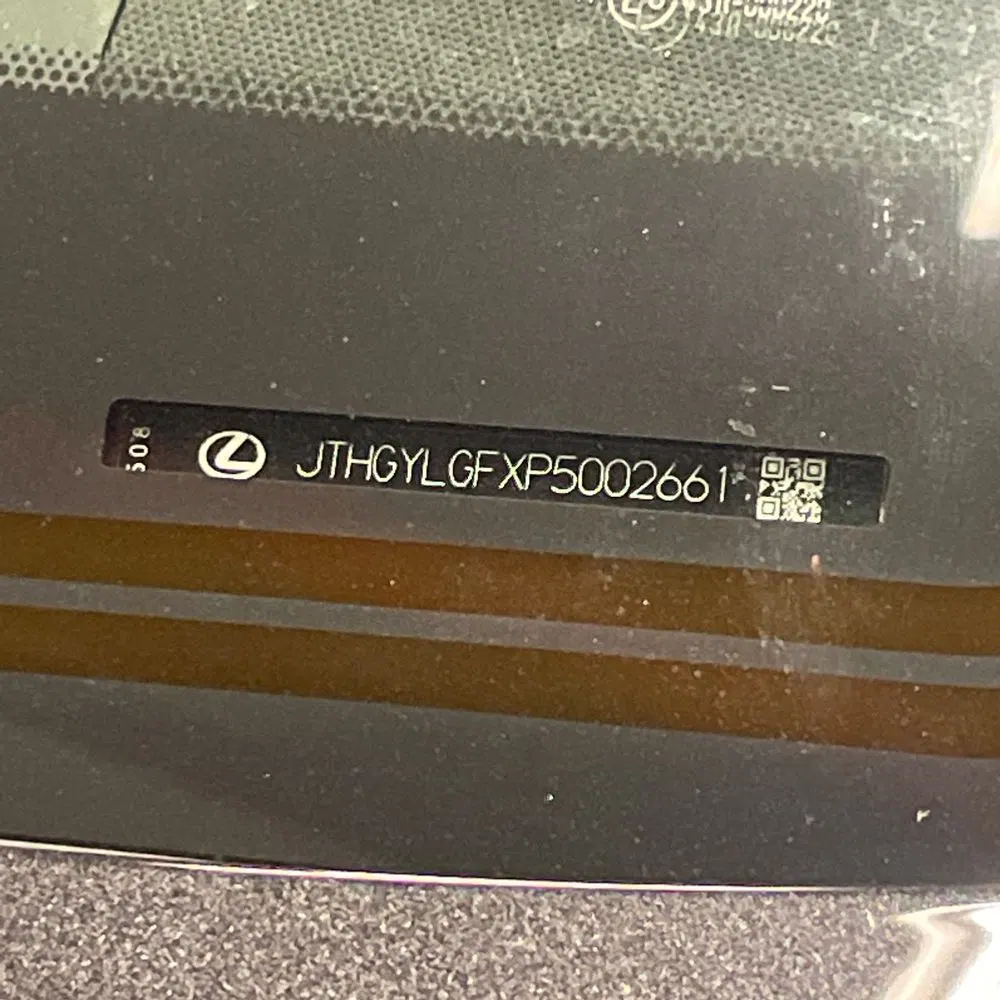 2023 Lexus LS 500h Base