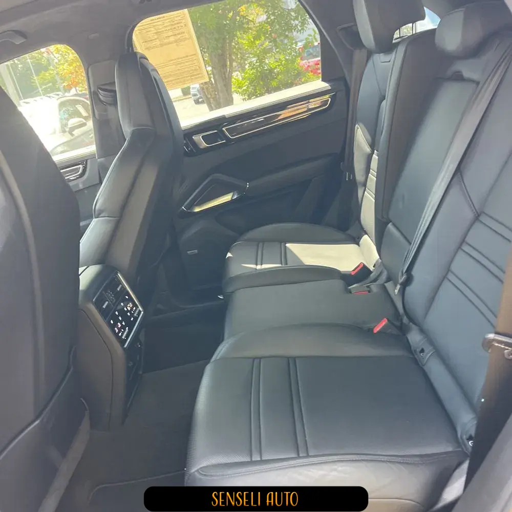 2020 Porsche Cayenne Turbo