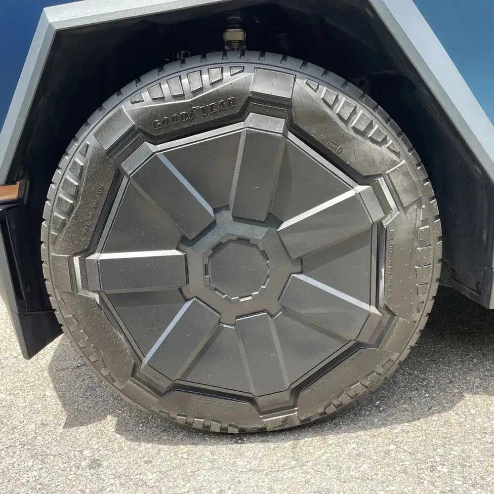 2024 Tesla Cybertruck CyberBeast