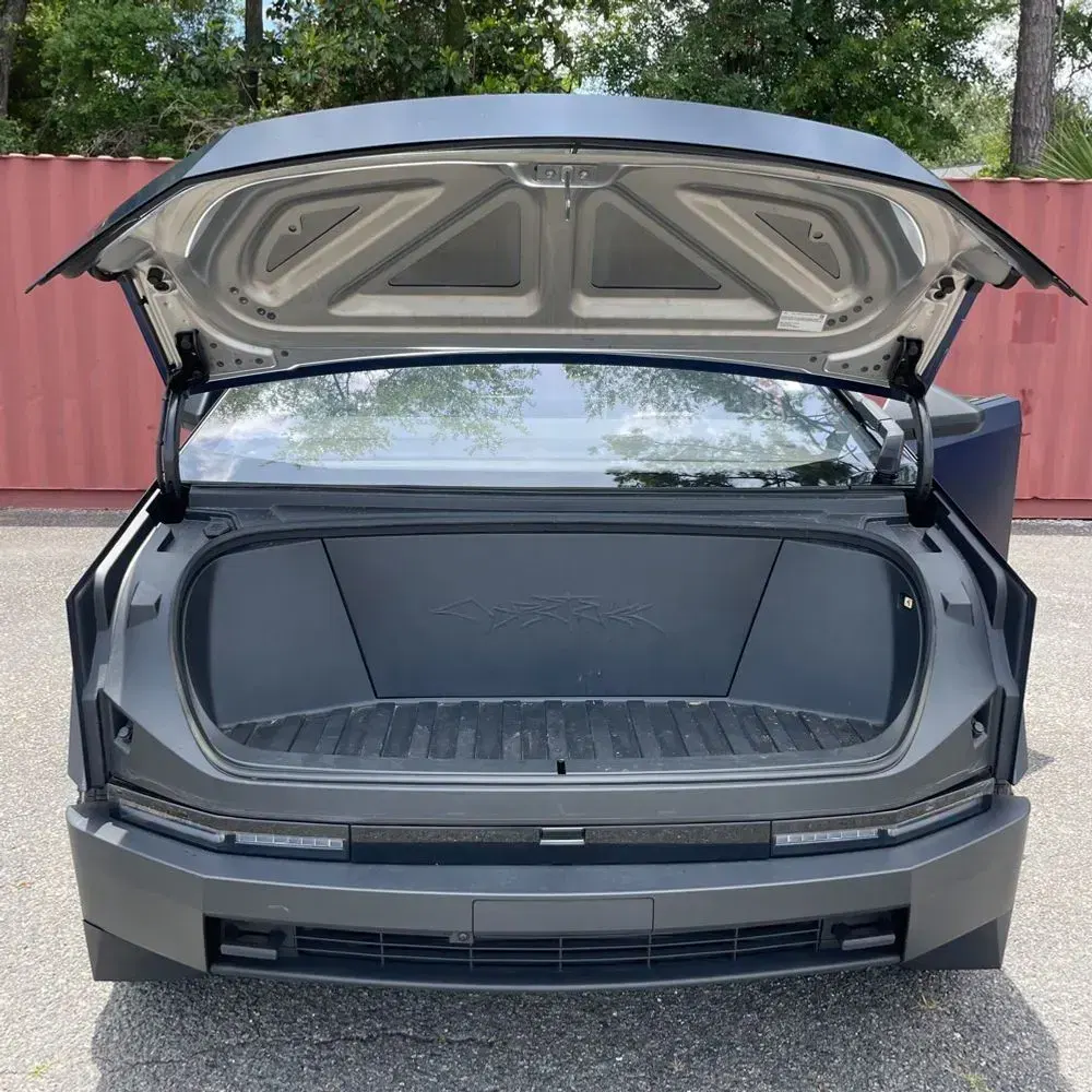 2024 Tesla Cybertruck CyberBeast