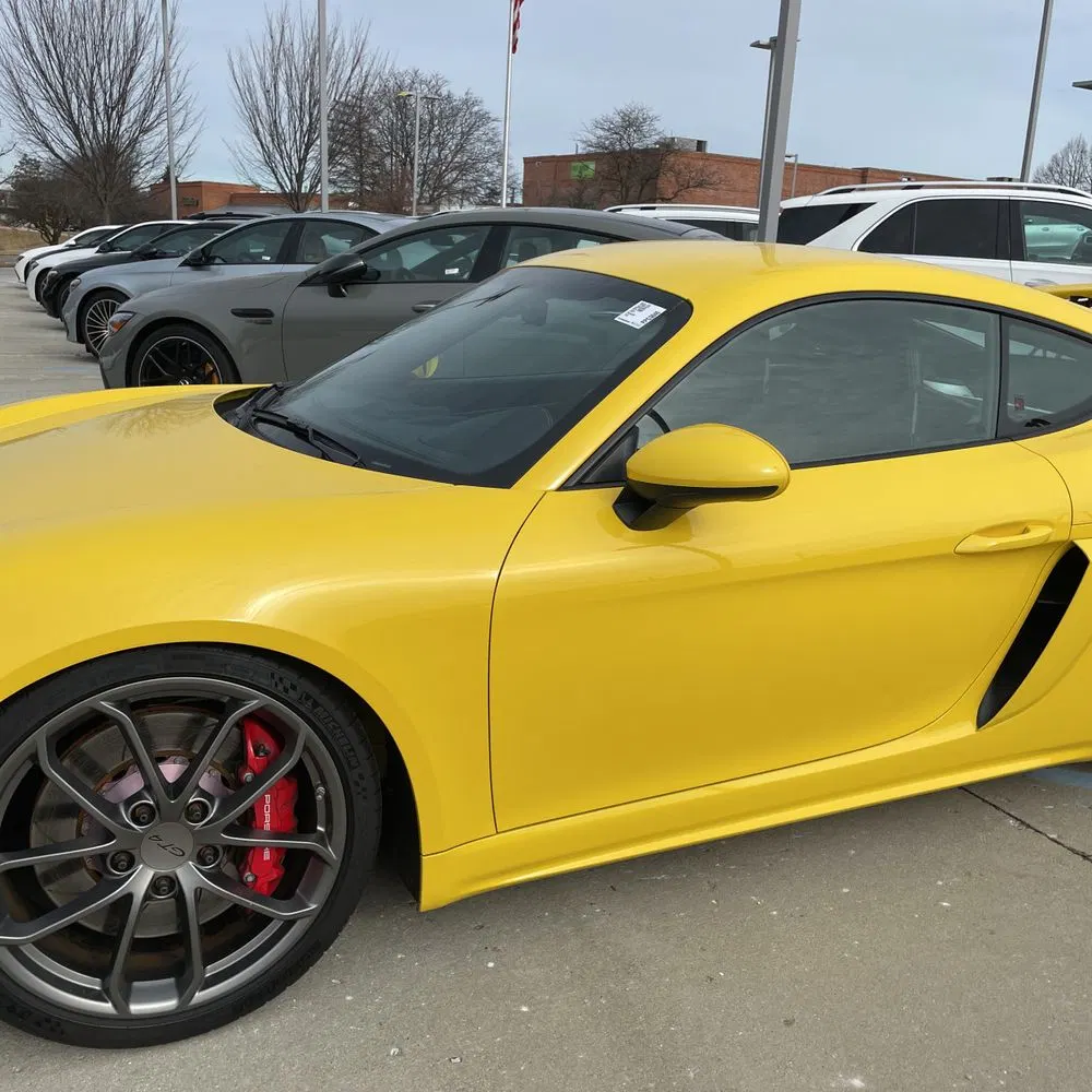 2021 Porsche 718 Cayman GT4