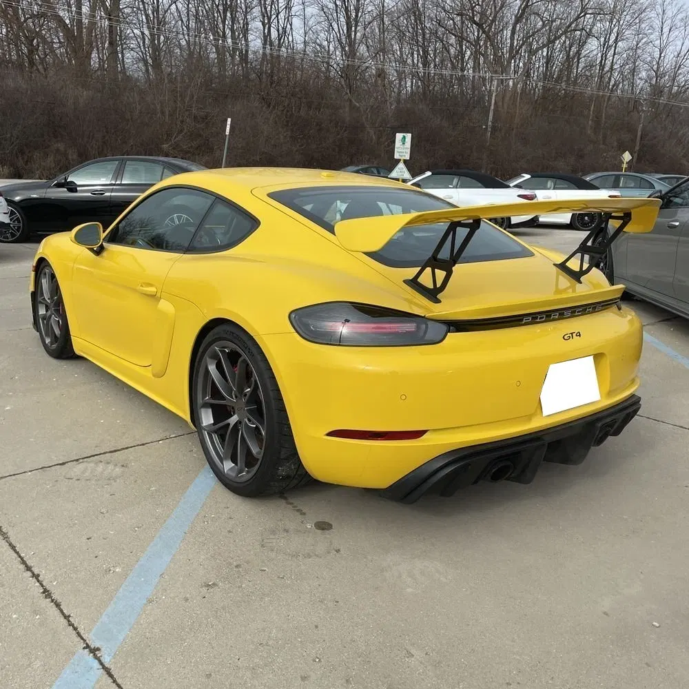2021 Porsche 718 Cayman GT4