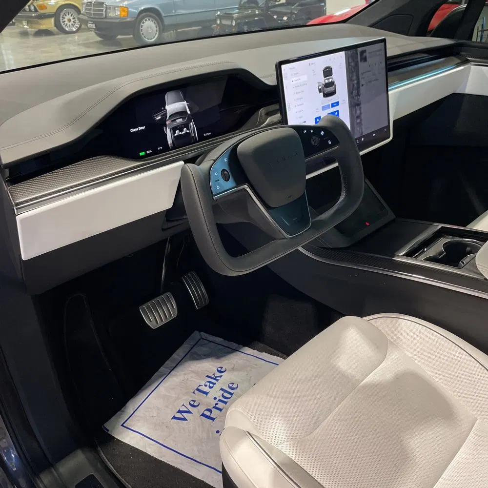 2022 Tesla Model X Plaid