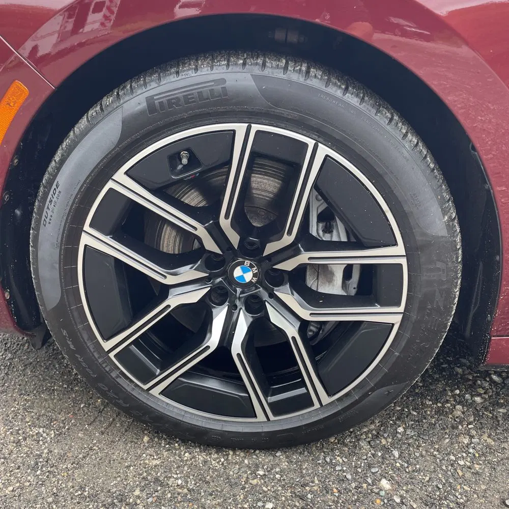 2023 BMW 7-Series 760xi