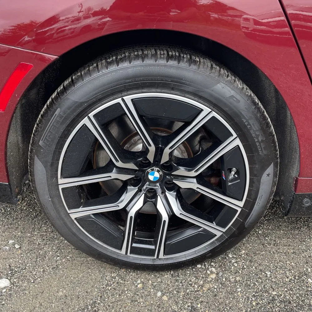 2023 BMW 7-Series 760xi