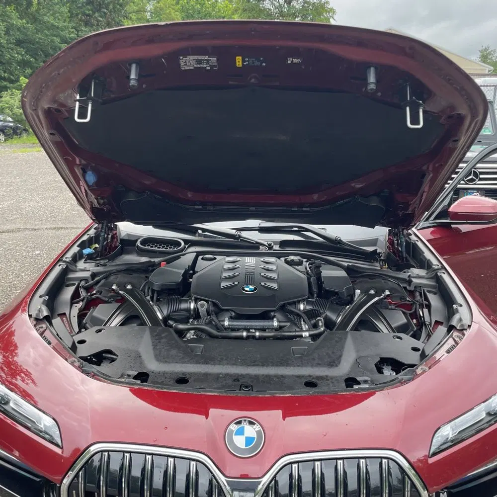 2023 BMW 7-Series 760xi