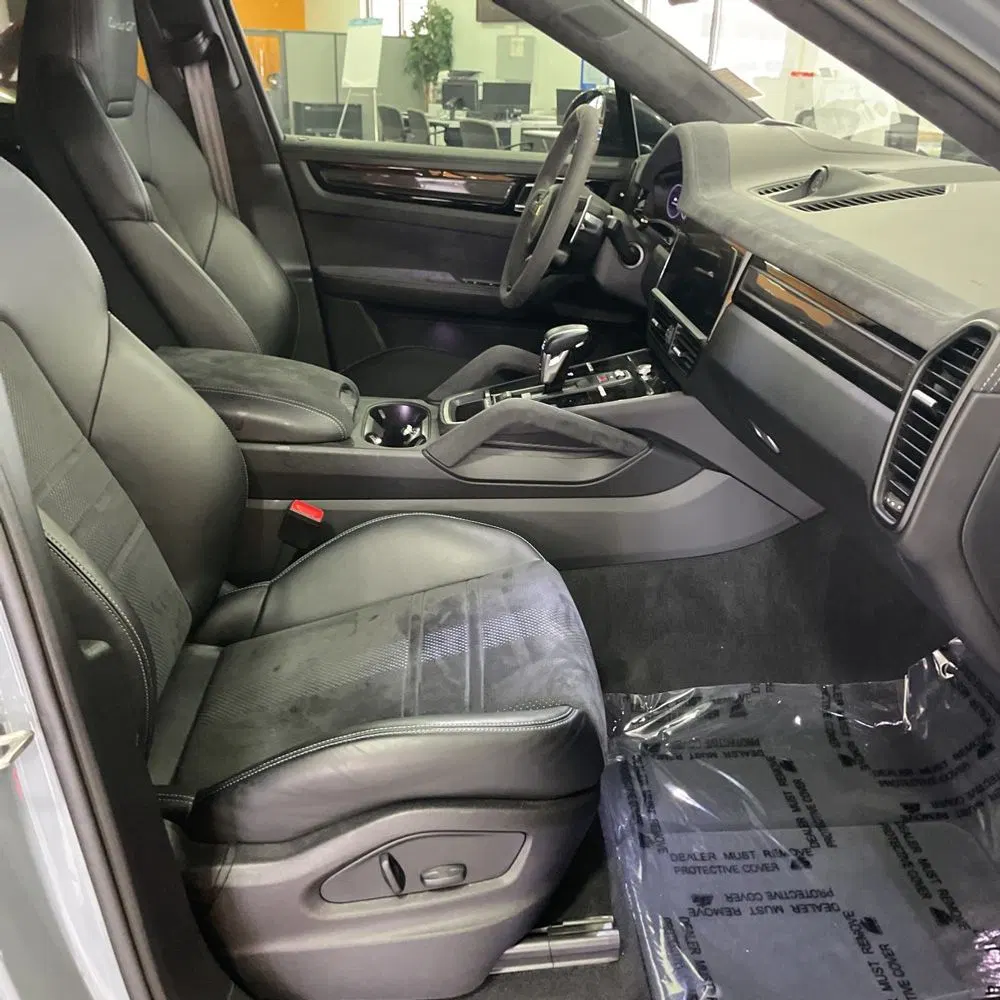 2023 Porsche Cayenne Turbo GT
