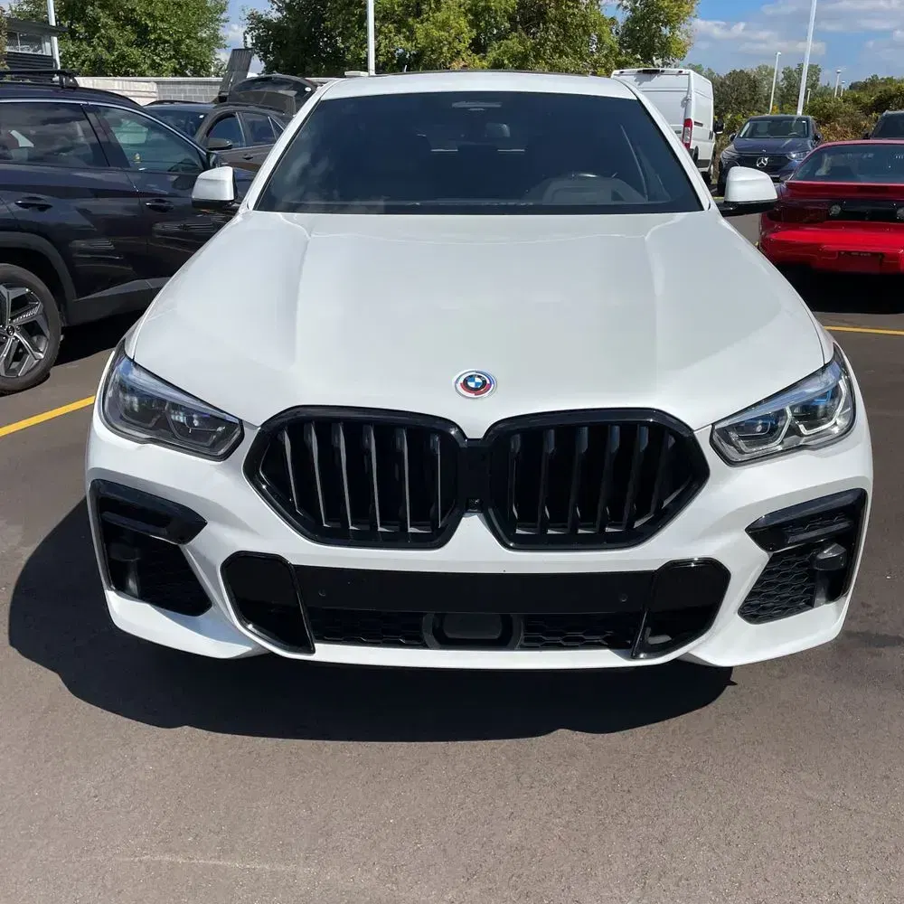 2023 BMW X6 M50i