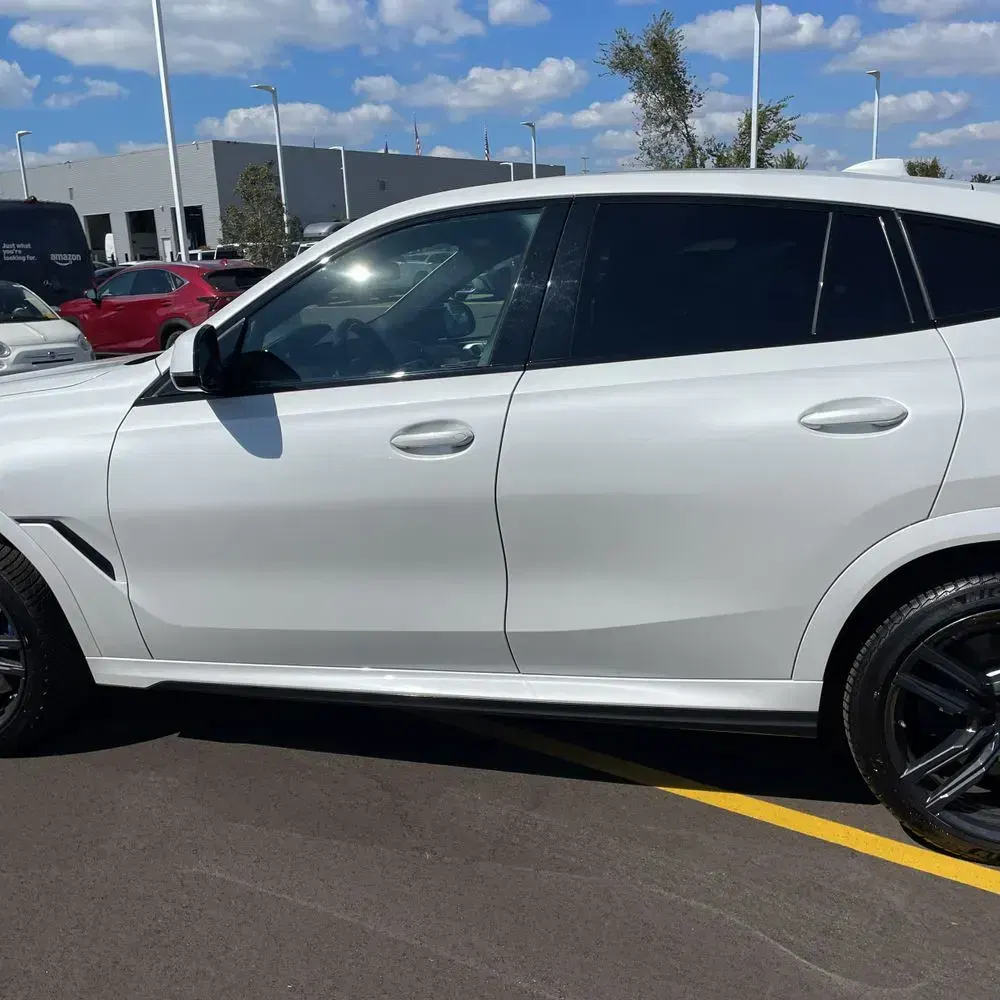 2023 BMW X6 M50i
