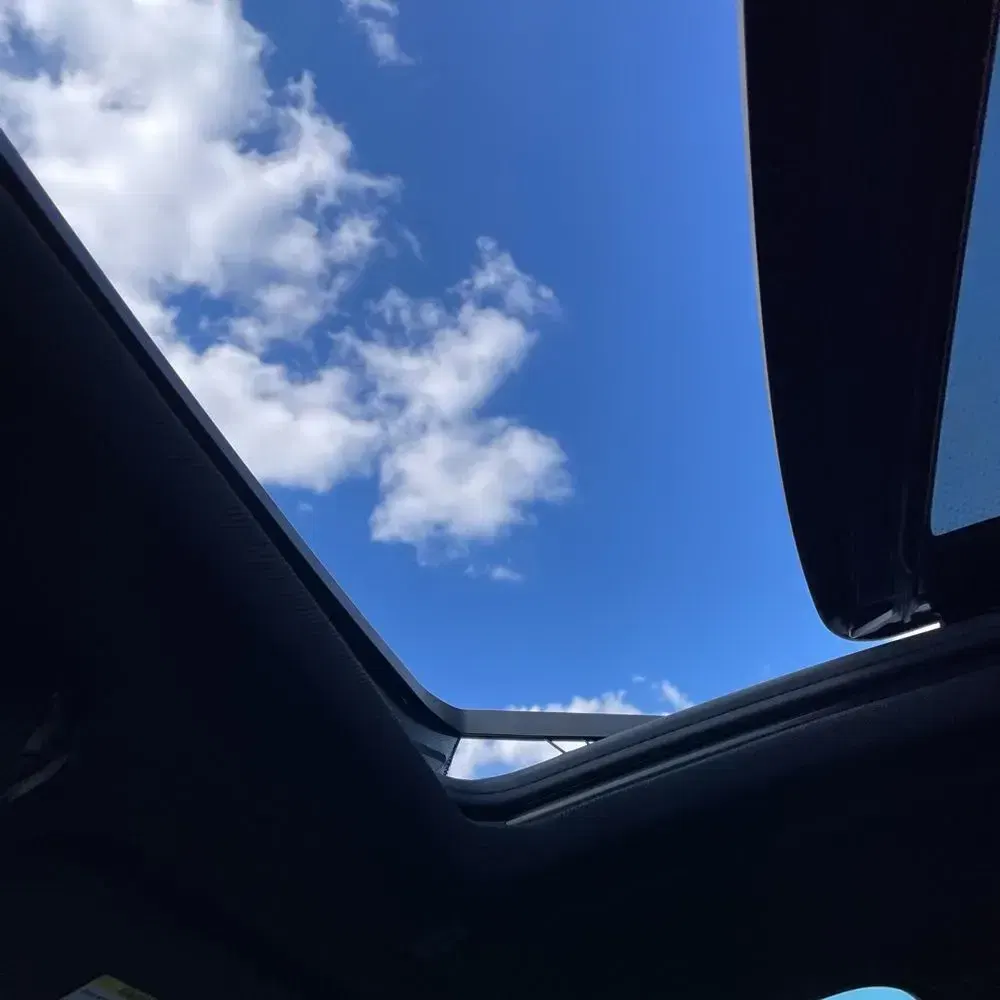 2023 BMW X6 M50i