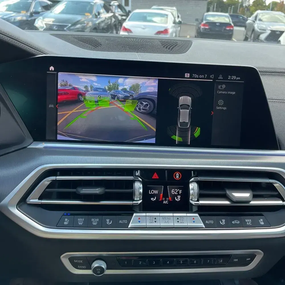 2023 BMW X6 M50i
