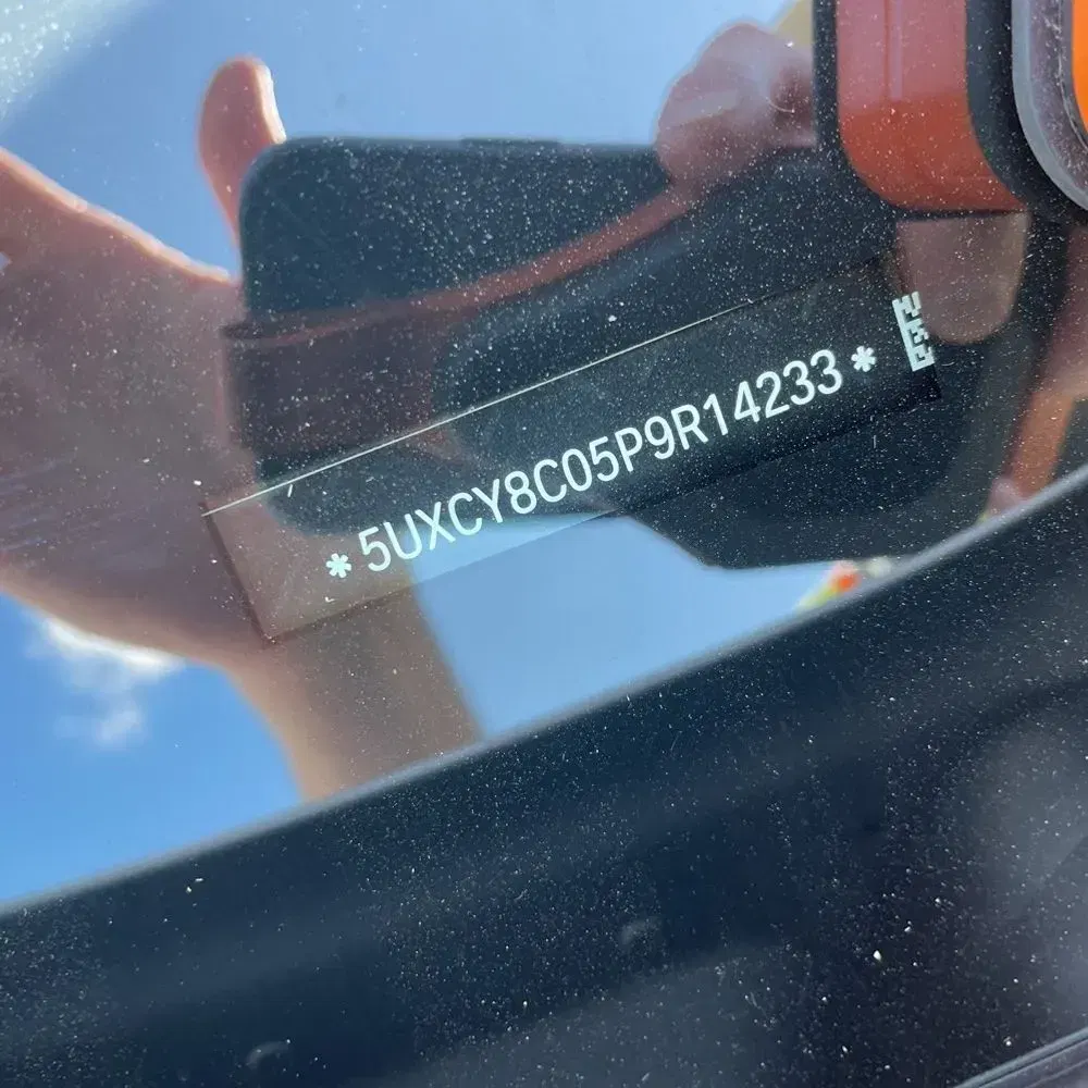 2023 BMW X6 M50i