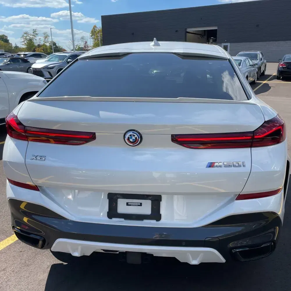 2023 BMW X6 M50i