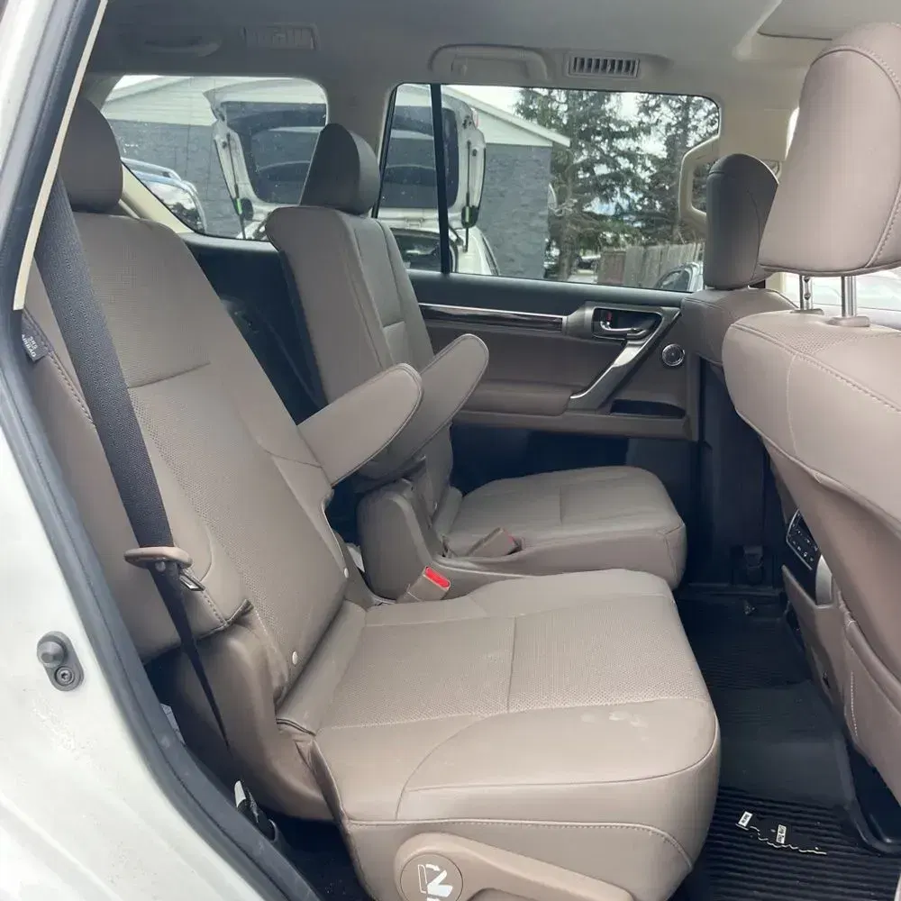 2022 Lexus GX 460 Base