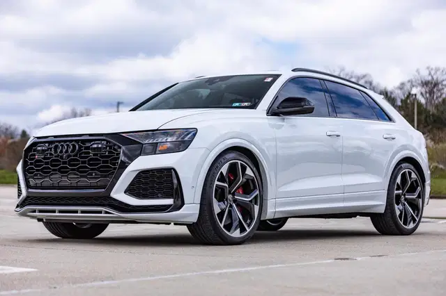 2021 Audi RS Q8 - 591-hp Twin-Turbo V8, Quattro AWD, Highly Equipped, Mostly Unmodified