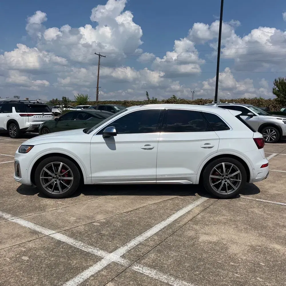 2024 Audi SQ5 Prestige