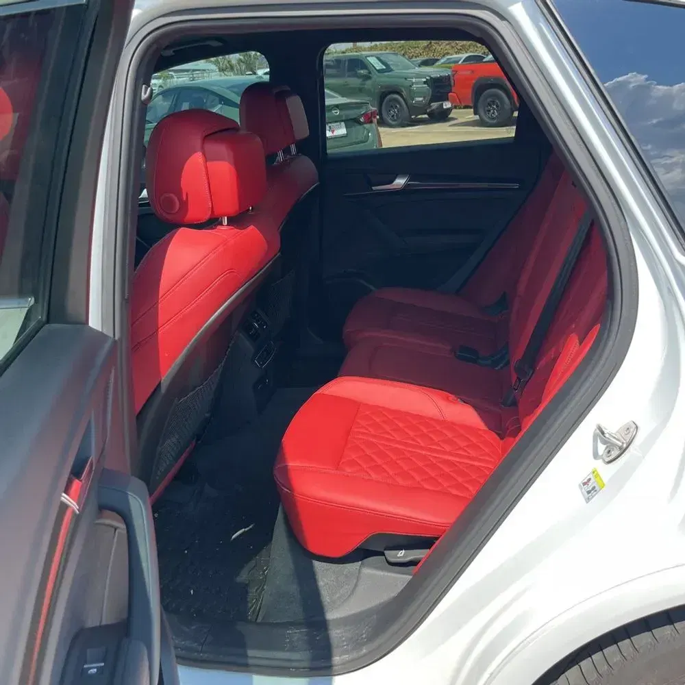2024 Audi SQ5 Prestige
