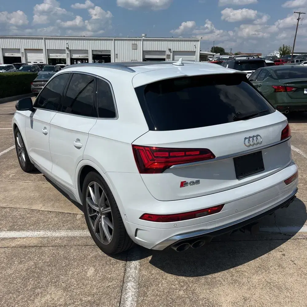 2024 Audi SQ5 Prestige