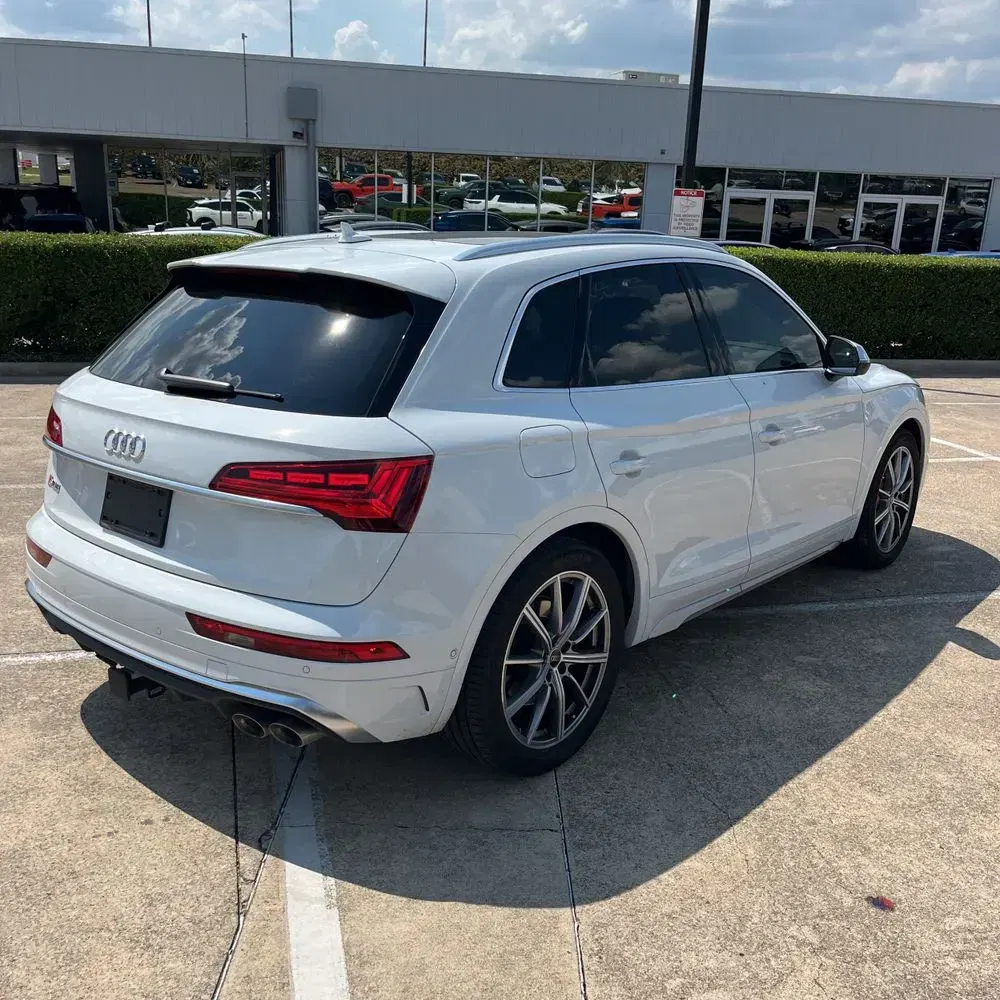 2024 Audi SQ5 Prestige
