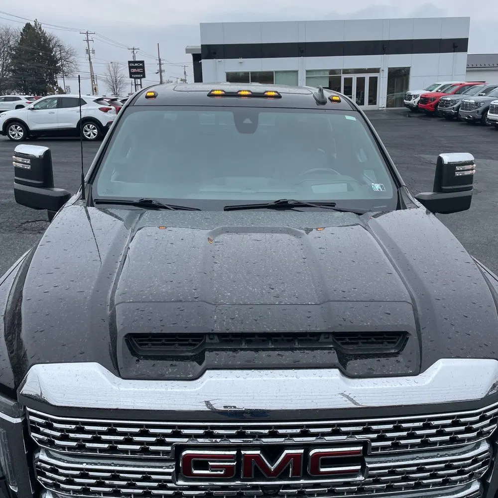 2023 GMC Sierra 2500HD Denali