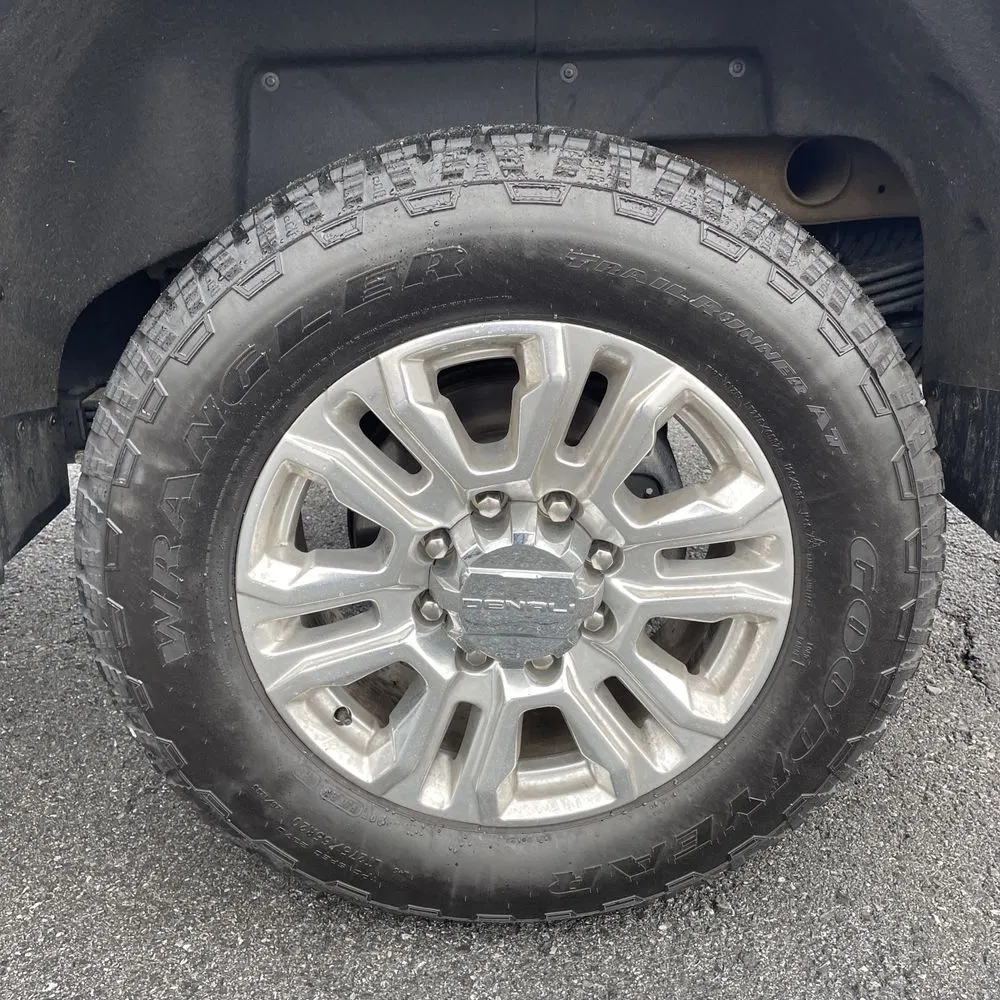2023 GMC Sierra 2500HD Denali