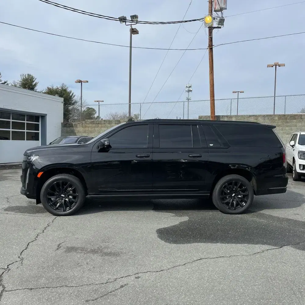 2024 Cadillac Escalade ESV Sport Platinum