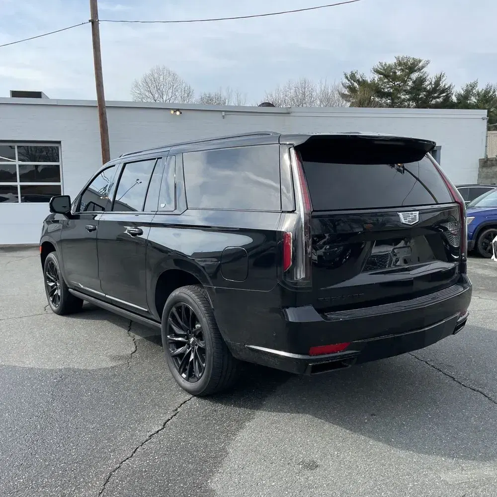 2024 Cadillac Escalade ESV Sport Platinum