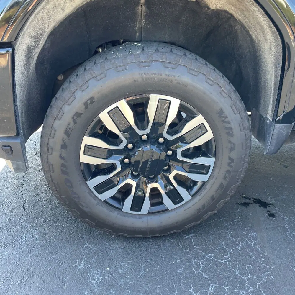 2023 GMC Sierra 2500HD Denali