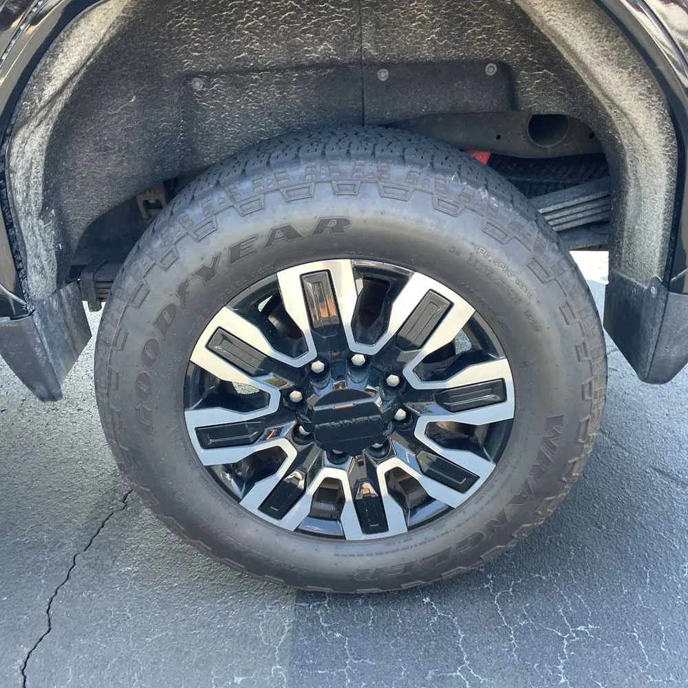 2023 GMC Sierra 2500HD Denali