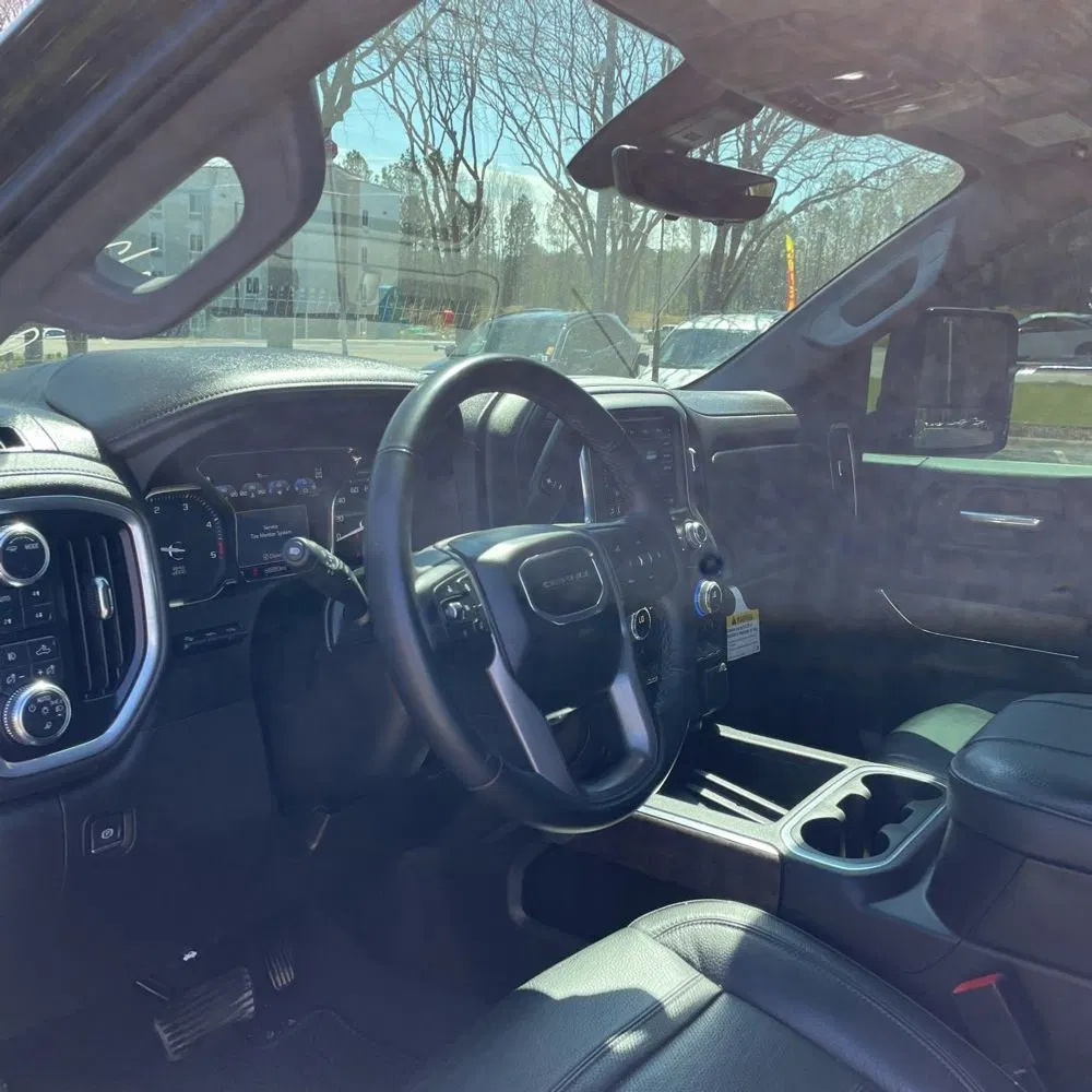 2023 GMC Sierra 2500HD Denali