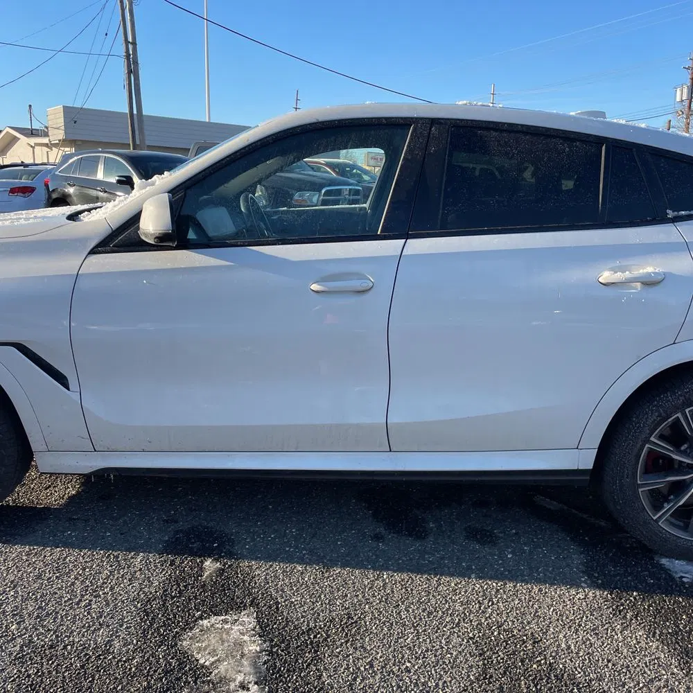 2021 BMW X6 XDrive40i