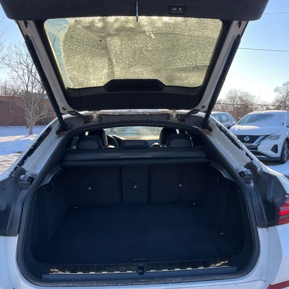 2021 BMW X6 XDrive40i