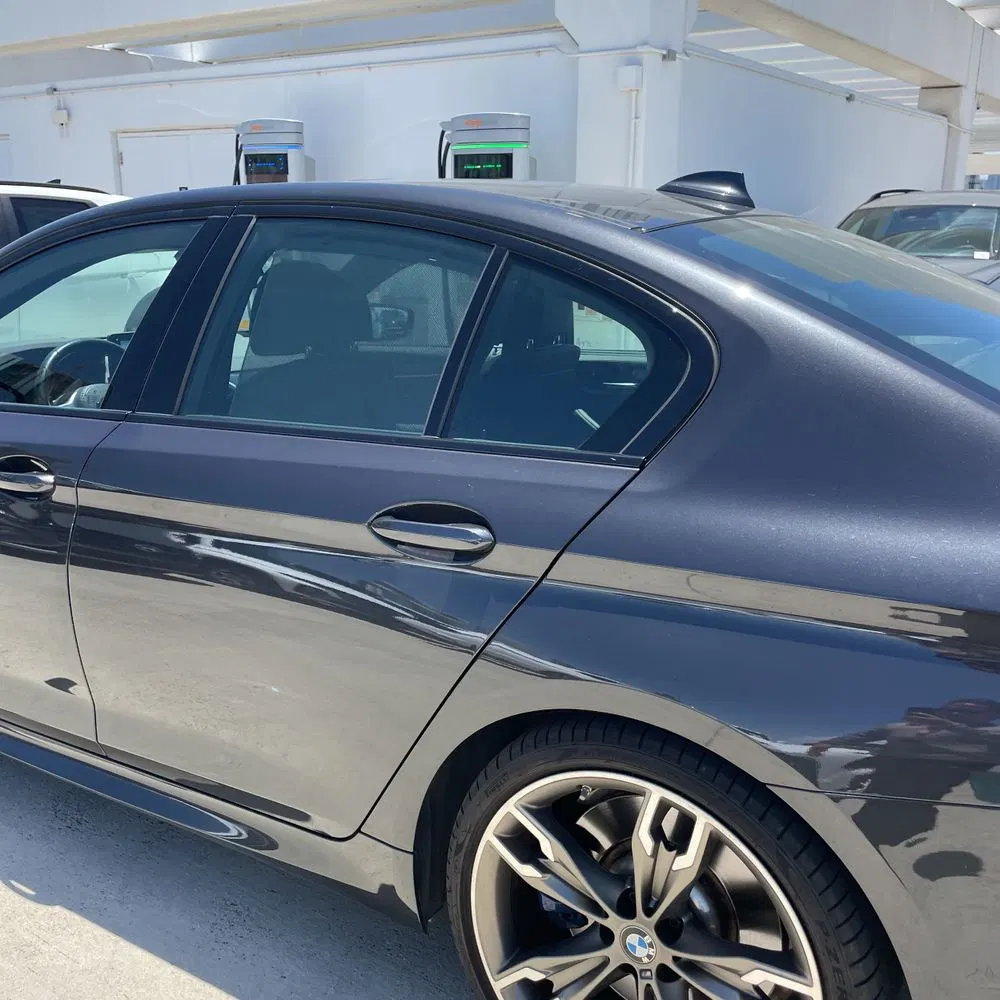 2022 BMW 5-Series M550xi